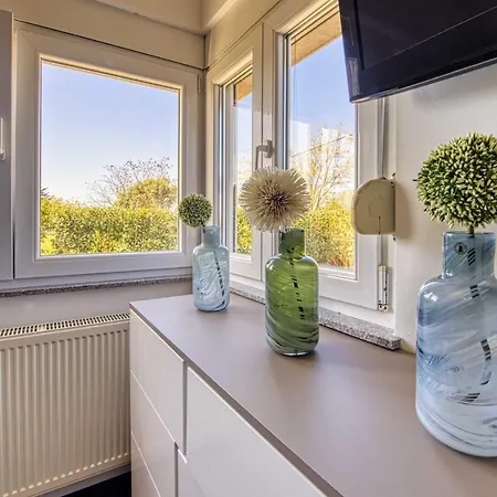 Enna With Heated Pool, Zadar