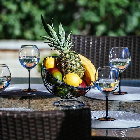 ヴィラ Enna With Heated Pool, Zadar